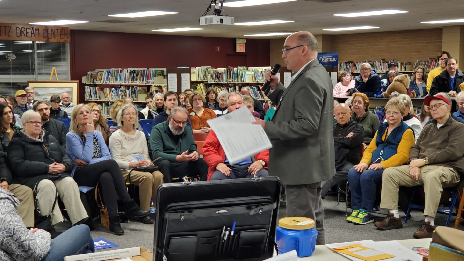 IA Caucus Precinct 2